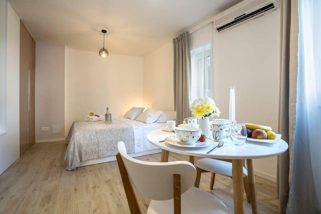 Studio Apartments Petar In Old Part Of Town スプリト エクステリア 写真